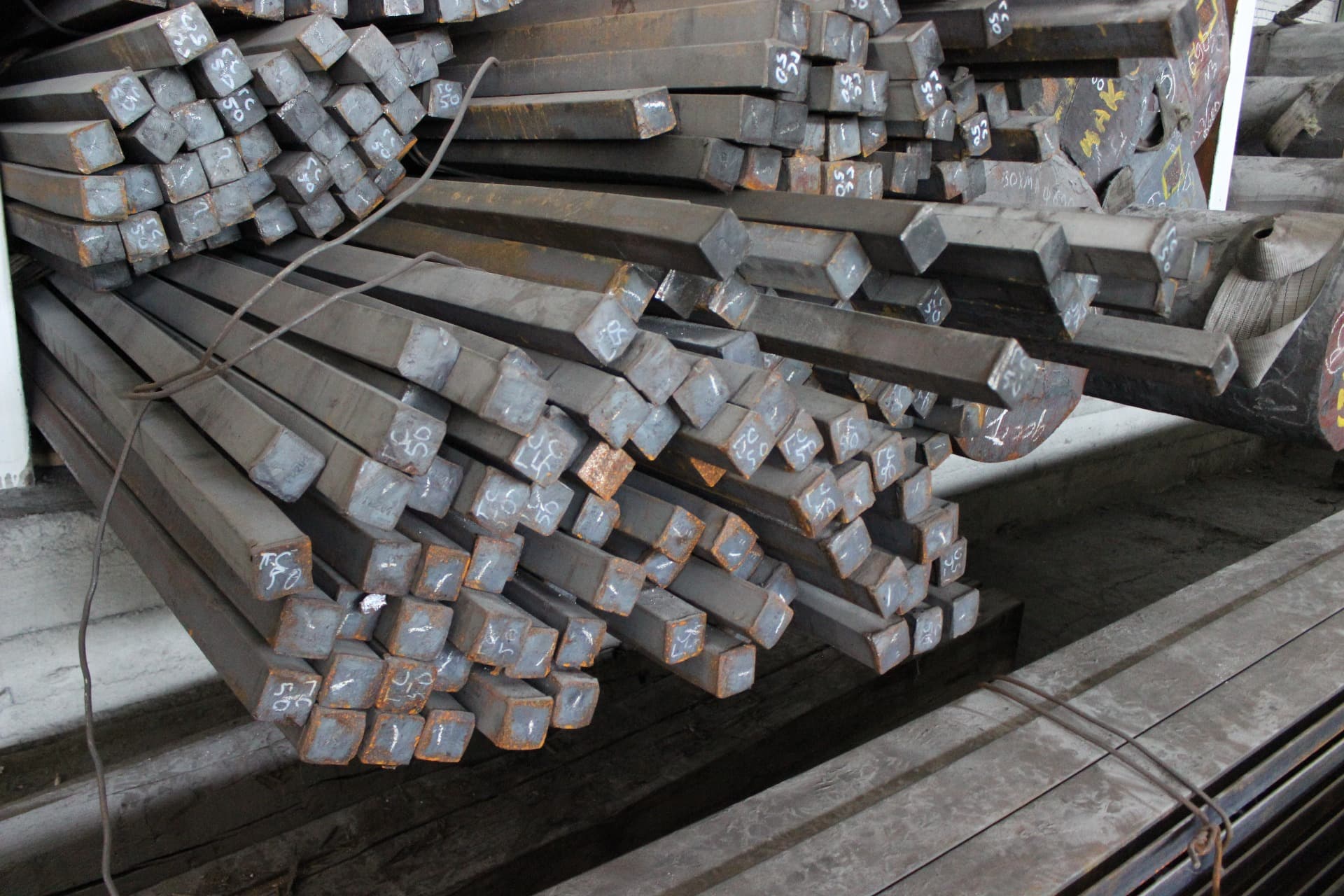 Квадрат 09Г2С